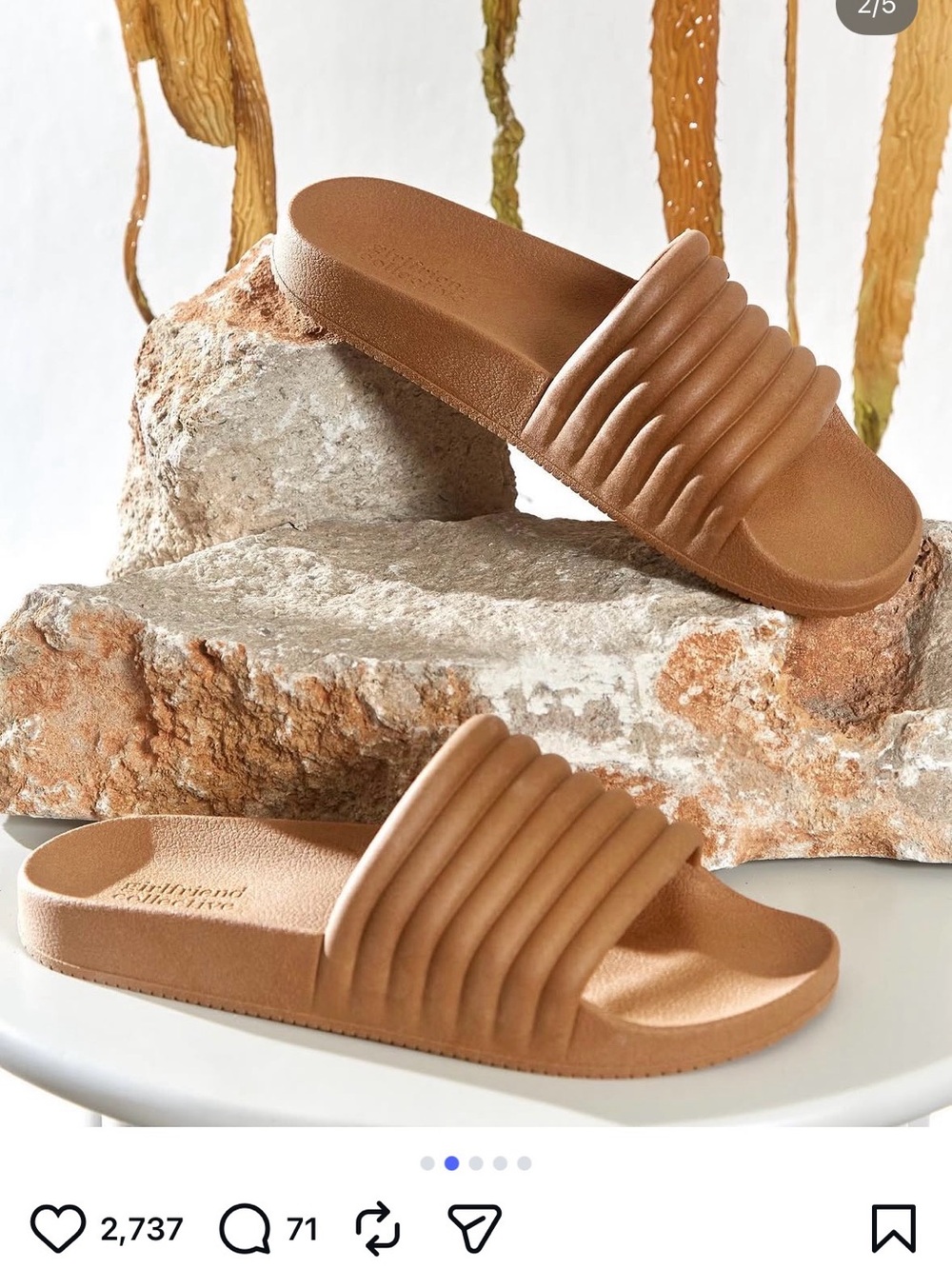 Girlfriend Collective Re-Slide Sandals in Tan - Women